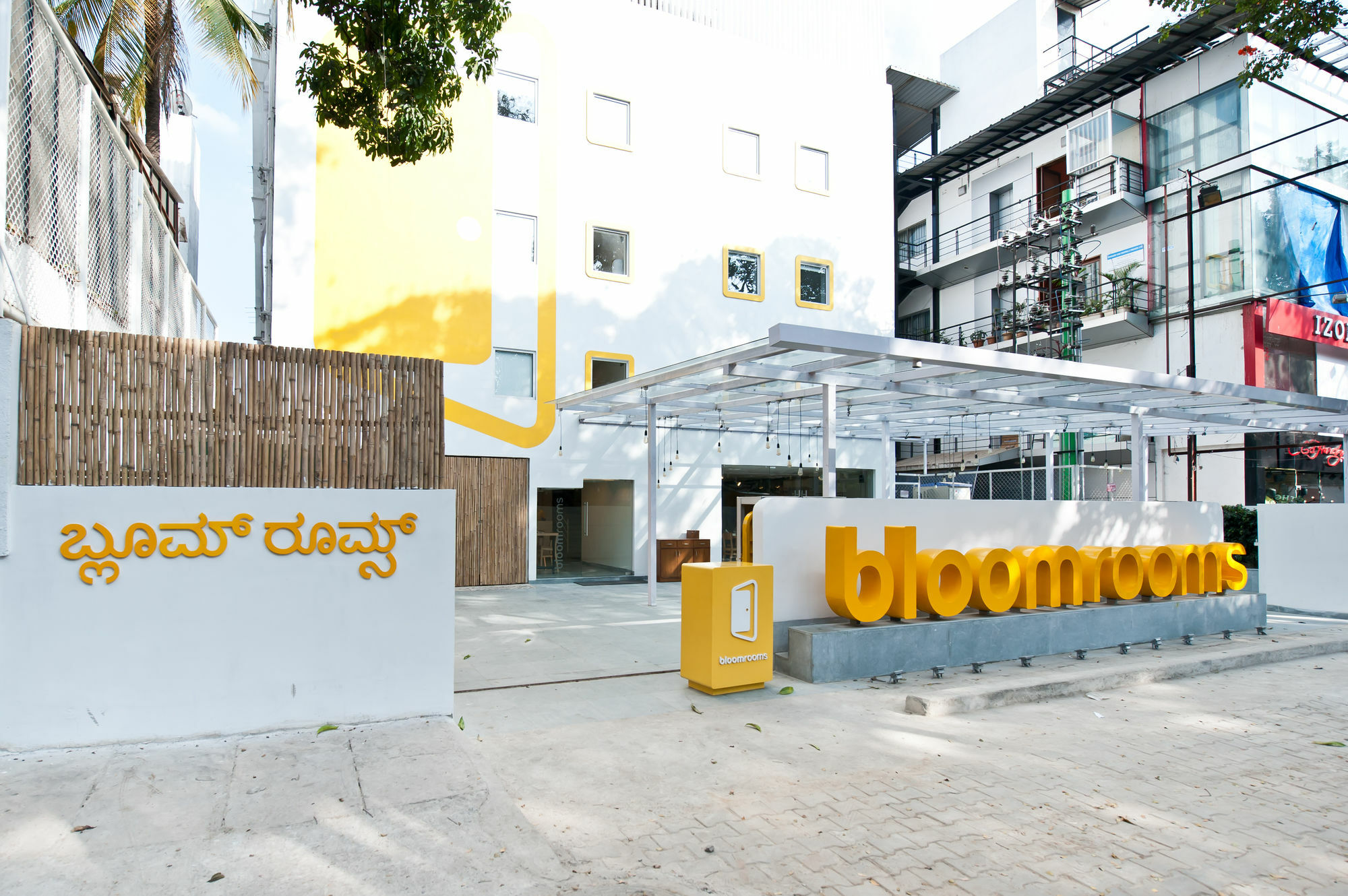 Bloomrooms @ Indiranagar Бангалор Екстериор снимка